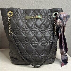 Betsey Johnson XO Lily Quilted Gray Faux Leather Bucket Handbag Purse Gold Chain